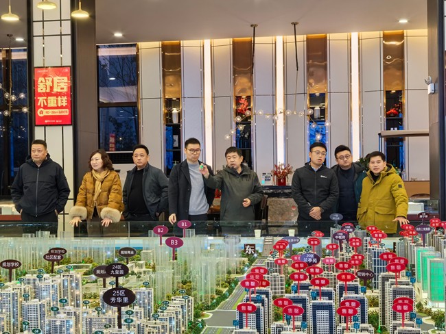 市住新局领导开展&ldquo;四上企业&rdquo;调研回访