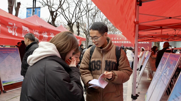 大年初五暖意浓，返乡置业激活湖北楼市新春新动能