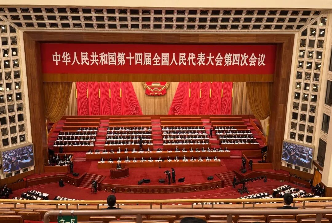 李强总理报告：高质量推进城市更新