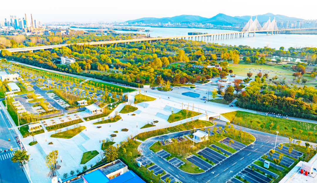 湖北打造&ldquo;全市一个停车场&rdquo;，破解城市&ldquo;停车难&rdquo;