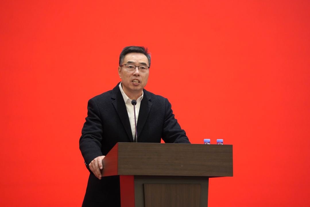 研判&ldquo;十五五&rdquo;宏观经济形势 &ldquo;论道&rdquo;房地产发展新模式&mdash;&mdash;市房协组织参加2026房地产市场形势报告会暨全国一级资质房地产开发企业座谈会