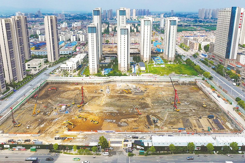 新襄阳武商MALL建设火热