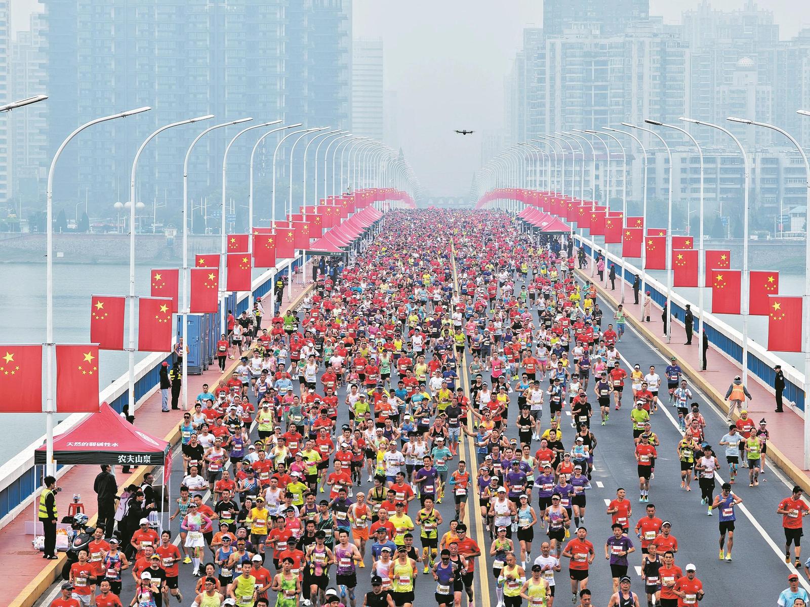2026骆驼股份襄阳马拉松圆满举行