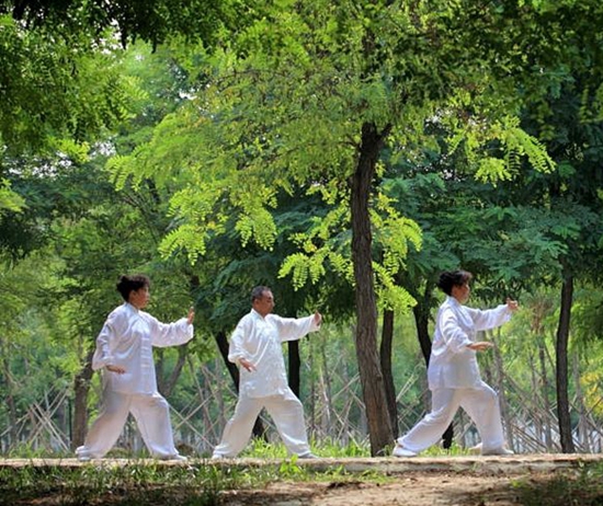 181019070b7516fddb4931.jpg 12182地产.jpg