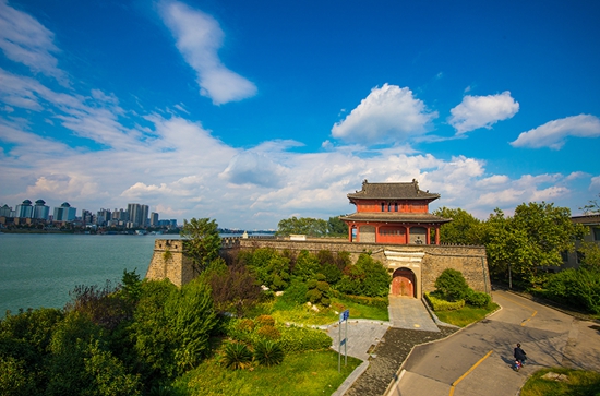 襄阳市.jpg
