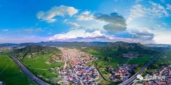 04173718705faeeb218124.jpg 2.jpg