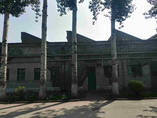 老工厂.jpg