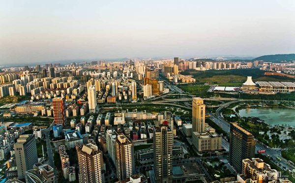 171524094ecf2a92ad9927.jpg 楼市5.jpg