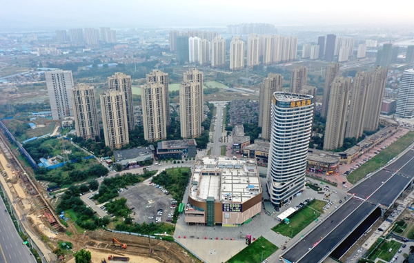 绿地.jpg